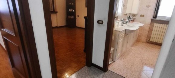 5 Schlafzimmer Wohnung in Cadeo, Italy, Nr. 76809 19