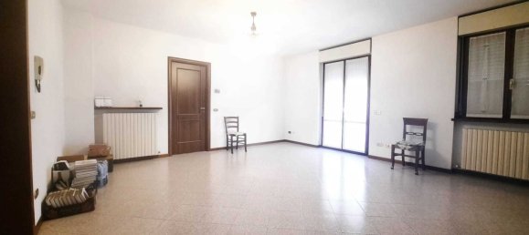 5 Schlafzimmer Wohnung in Cadeo, Italy, Nr. 76809 5