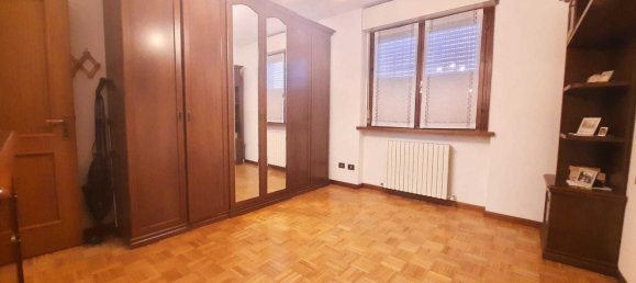 5 Schlafzimmer Wohnung in Cadeo, Italy, Nr. 76809 12