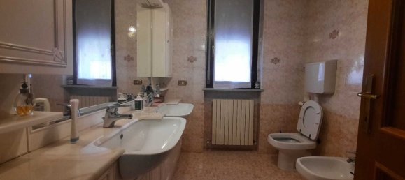 5 Schlafzimmer Wohnung in Cadeo, Italy, Nr. 76809 15