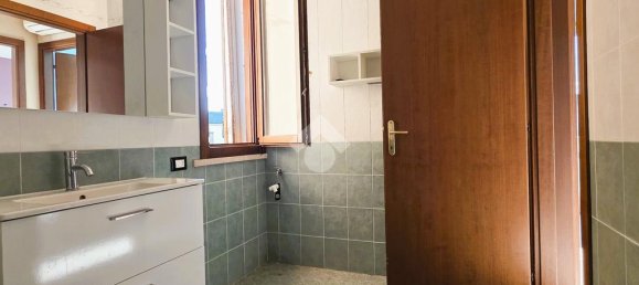 Apartamento de 2 dormitorios en Borgo Virgilio, Italy No. 315657 18