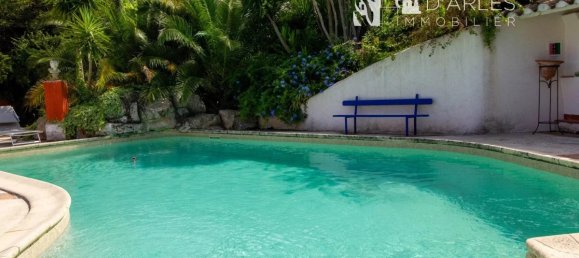 Casa de 12 habitaciónes en Arles, France No. 285584 5