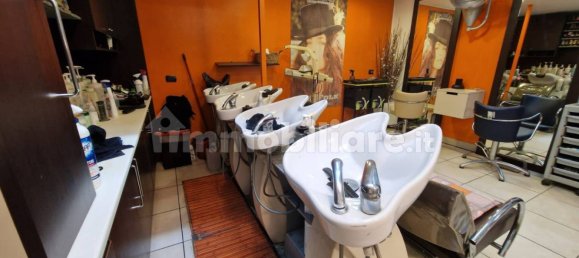 2 rooms Commercial property in Milan, Italy No. 337701 12