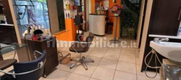 2 rooms Commercial property in Milan, Italy No. 337701 10