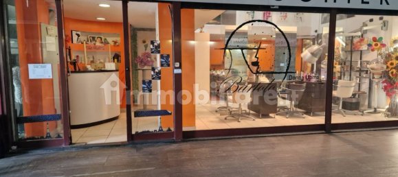 2 rooms Commercial property in Milan, Italy No. 337701 5