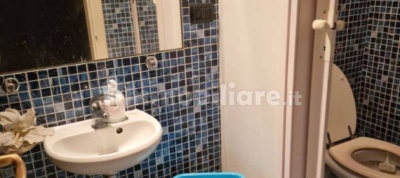 2 rooms Commercial property in Milan, Italy No. 337701 18