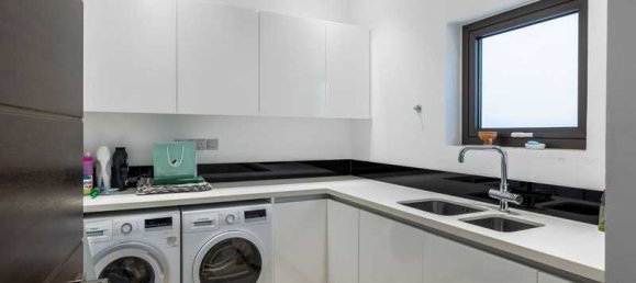 Вилла с 5 спальнями в Пейя, Кипр № 20762 11