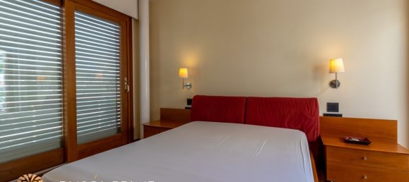 5 bedrooms Villa in Llucmajor, Spain No. 272 54