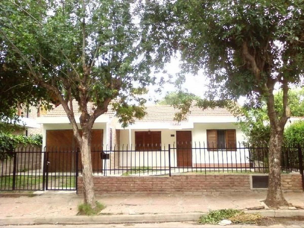 Дом с 2 спальнями в Кордоба, Аргентина № 16421