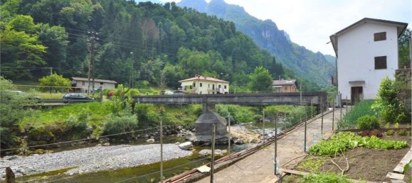 15غرفة منزل في San Giovanni Bianco, Italy رقم 11210 7