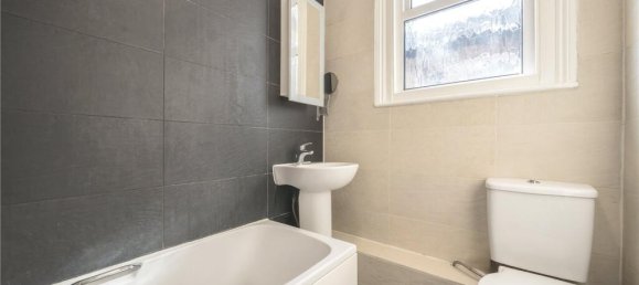 3 Schlafzimmer Haus in London, United Kingdom, Nr. 12702 9