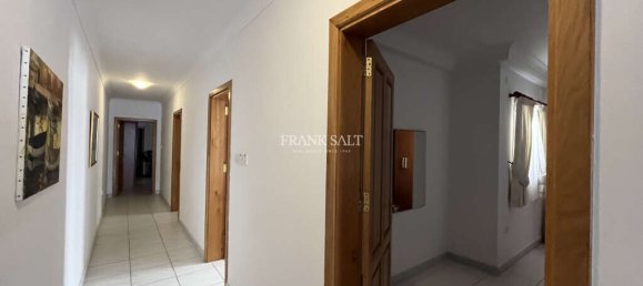 3 bedrooms Apartment in Birgu, Malta No. 10356 6