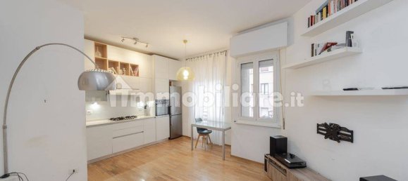 3 Schlafzimmer Wohnung in Milan, Italy, Nr. 260197 13