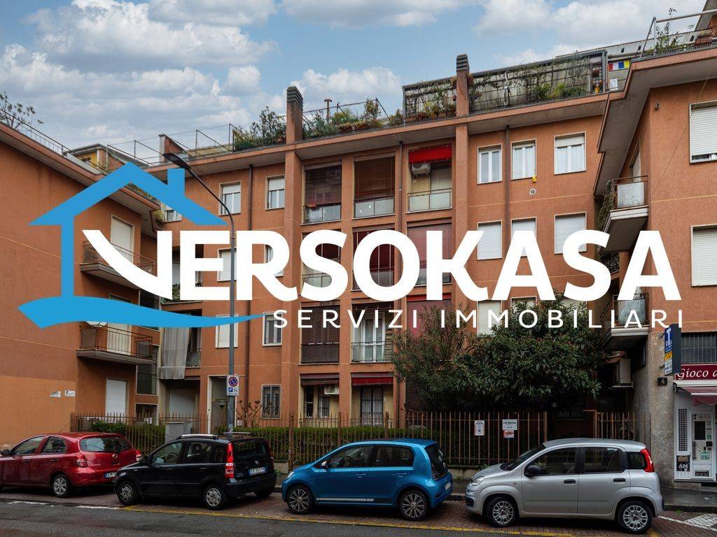 3 Schlafzimmer Wohnung in Milan, Italy, Nr. 260197