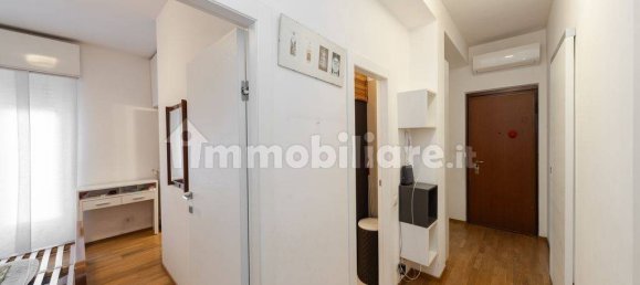 3 Schlafzimmer Wohnung in Milan, Italy, Nr. 260197 11