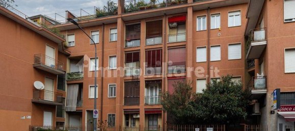 3 Schlafzimmer Wohnung in Milan, Italy, Nr. 260197 7