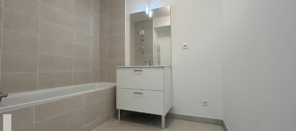 Квартира с 2 спальнями в Сен-Жан-Де-Ла-Руэль, Франция № 57196 8