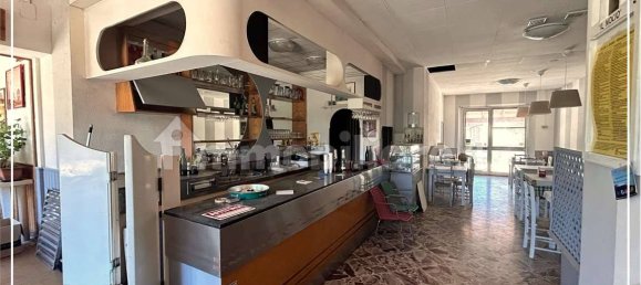 5 rooms Building in Badia Tedalda, Italy No. 179542 3