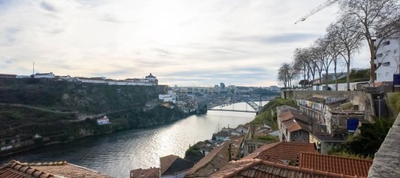 3 غرف نوم منزل في Porto, Portugal رقم 14753 2