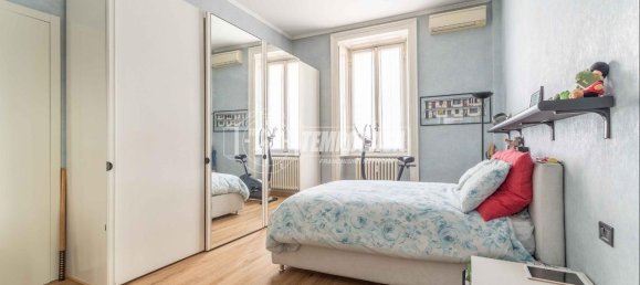 3 rooms Apartment in Milan, Italy No. 247157 14