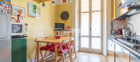 3 rooms Apartment in Milan, Italy No. 247157 7