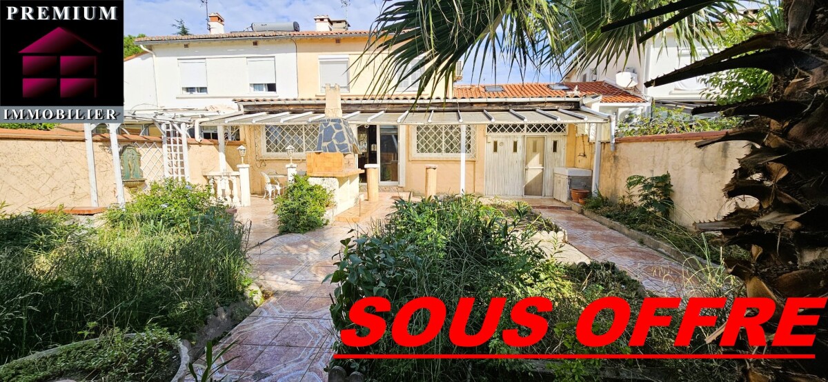 3 Schlafzimmer Haus in Saint-Esteve, France, Nr. 325047