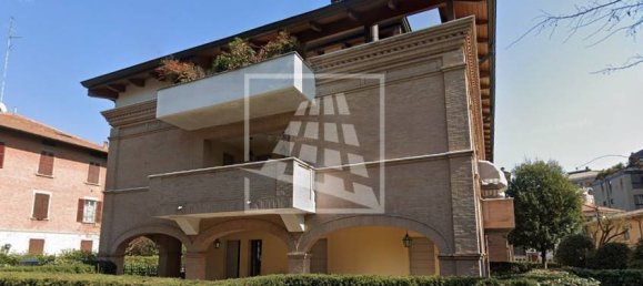 2 bedrooms Apartment in Reggio Emilia, Italy No. 374772 2