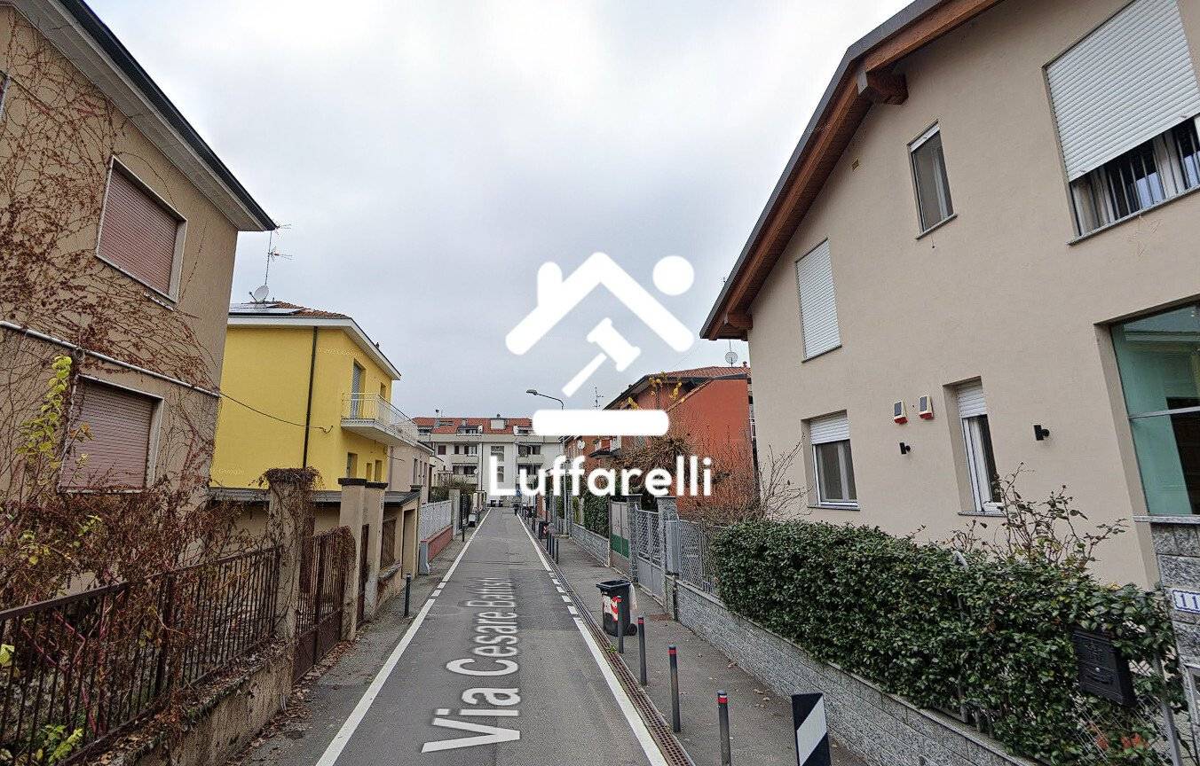 Apartamento de 3 dormitorios en Settimo Milanese, Italy No. 196544