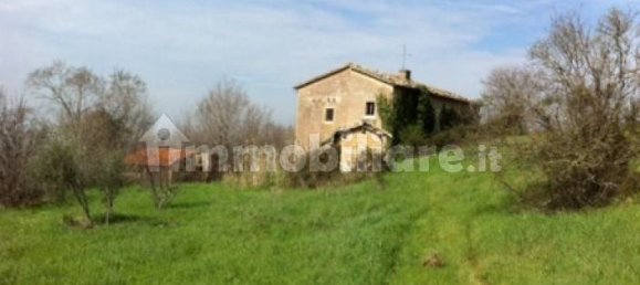 Дом с 3 спальнями в Ассизи, Италия № 121913 3