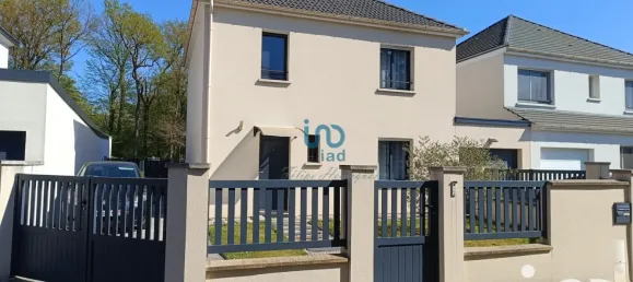 Casa de 4 habitaciónes en Fontenay-Tresigny, France No. 320764 13