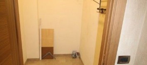 Квартира с 4 спальнями в Бра, Италия № 346741 52