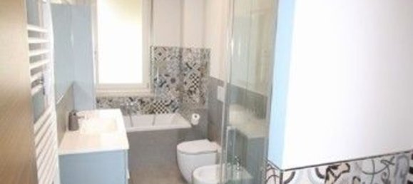 Квартира с 4 спальнями в Бра, Италия № 346741 56