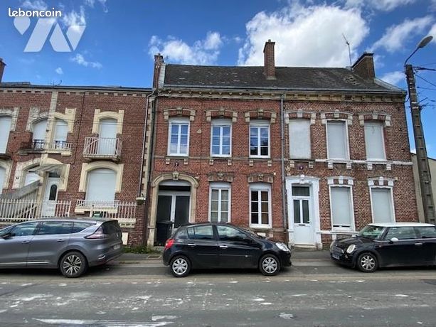 3 bedrooms Villa in Montdidier, France No. 301724