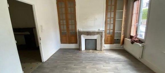 3 bedrooms Villa in Montdidier, France No. 301724 3