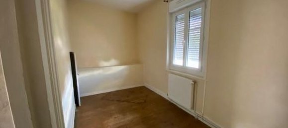 3 bedrooms Villa in Montdidier, France No. 301724 6