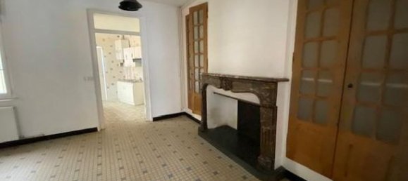 3 bedrooms Villa in Montdidier, France No. 301724 4