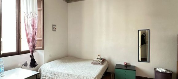 8 rooms Apartment in Siena, Italy No. 277461 2