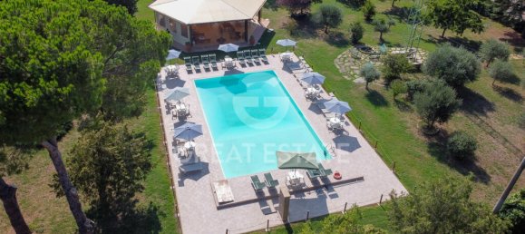 8 bedrooms Villa in Castiglione del Lago, Italy No. 178546 42