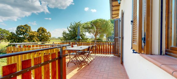 8 bedrooms Villa in Castiglione del Lago, Italy No. 178546 2