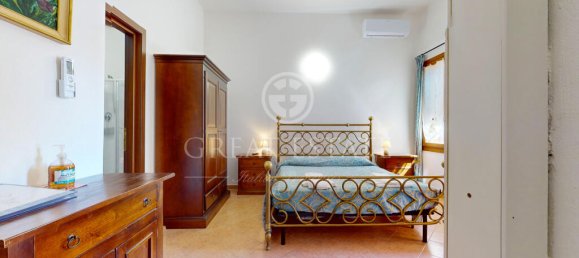 8 bedrooms Villa in Castiglione del Lago, Italy No. 178546 20