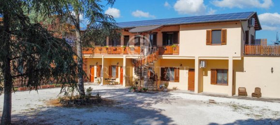 8 bedrooms Villa in Castiglione del Lago, Italy No. 178546 3