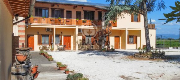 8 bedrooms Villa in Castiglione del Lago, Italy No. 178546 41