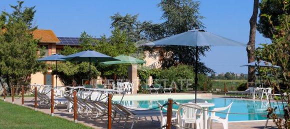 8 bedrooms Villa in Castiglione del Lago, Italy No. 178546 6