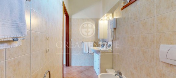 8 bedrooms Villa in Castiglione del Lago, Italy No. 178546 35