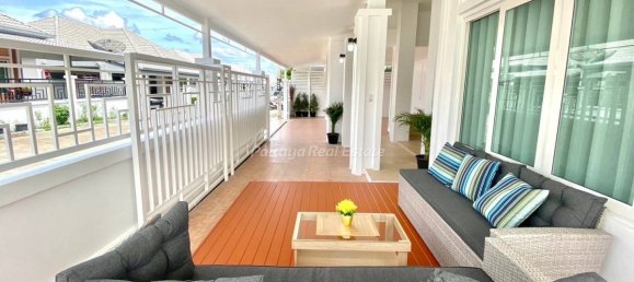 3 bedrooms Cafe / restaurant in Pattaya, Thailand No. 22928 9