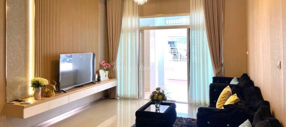 3 bedrooms Cafe / restaurant in Pattaya, Thailand No. 22928 7