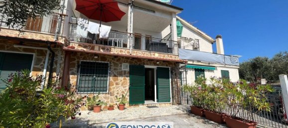 2 rooms Apartment in Diano Castello, Italy No. 82940 12