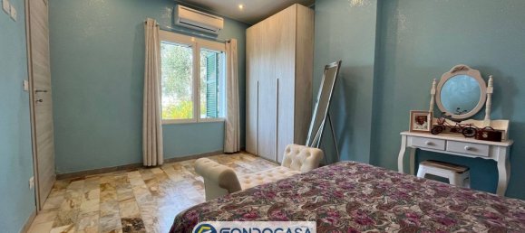 2 rooms Apartment in Diano Castello, Italy No. 82940 8