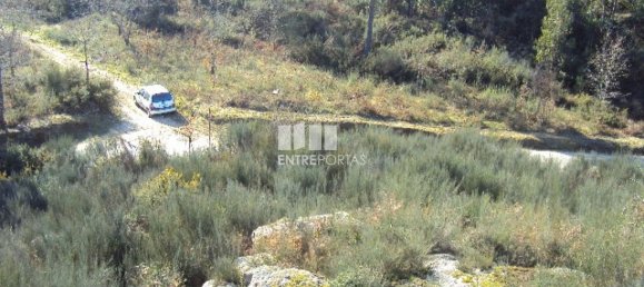 Земельный участок 14504м² в Марку ди Канавезиш, Португалия № 46090 14