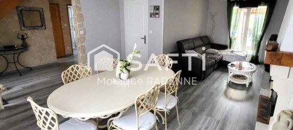 3 Schlafzimmer Haus in Gaudiempre, France, Nr. 244325 3